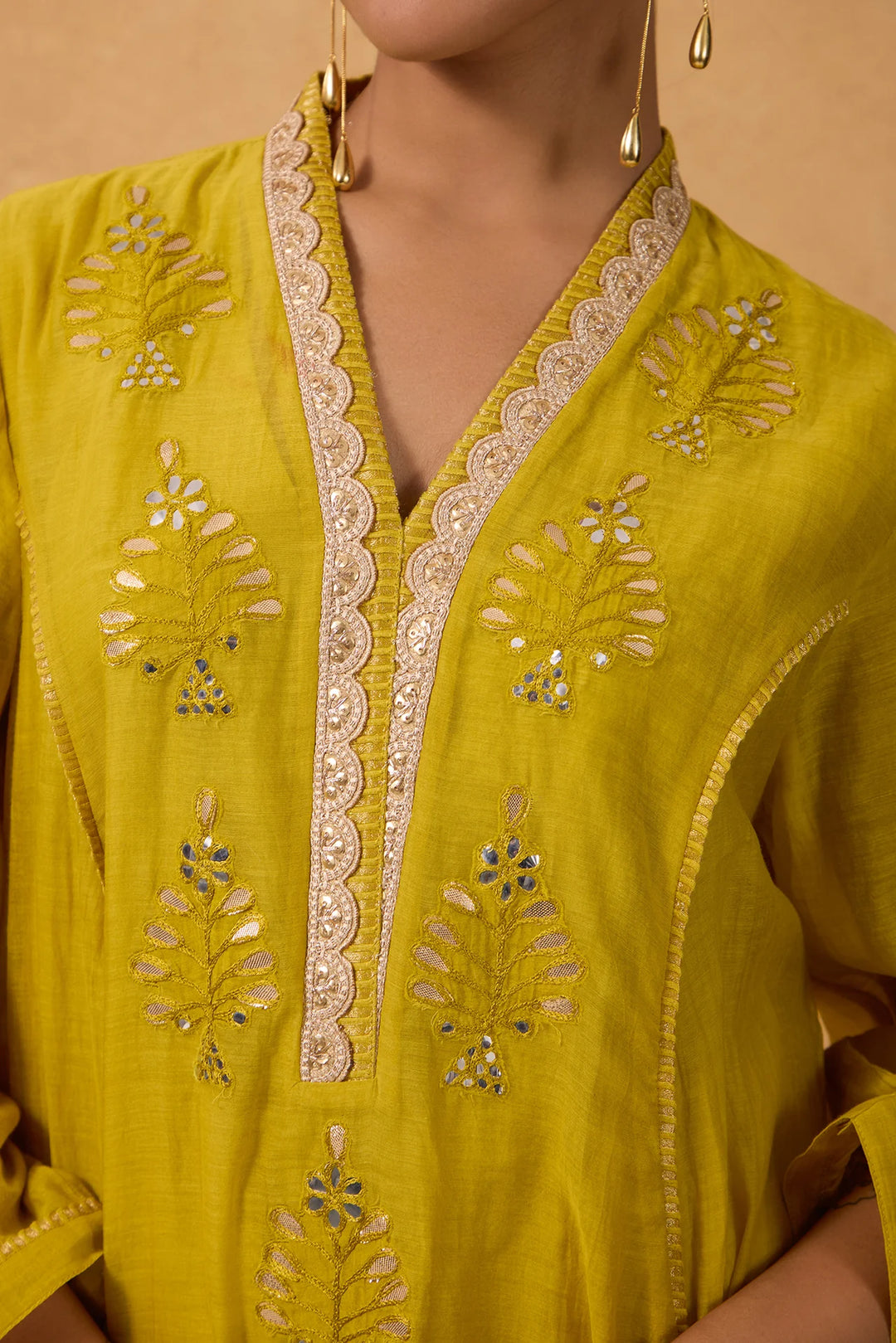 Mul Chanderi High-Low Kurta with V Neck and Tissue Pants in Lime-Green