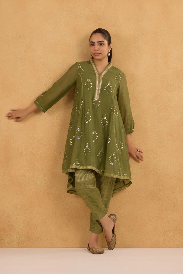Mul Chanderi High-Low Kurta with Gota Floral Embroidery and Tissue Pants in Forest Green