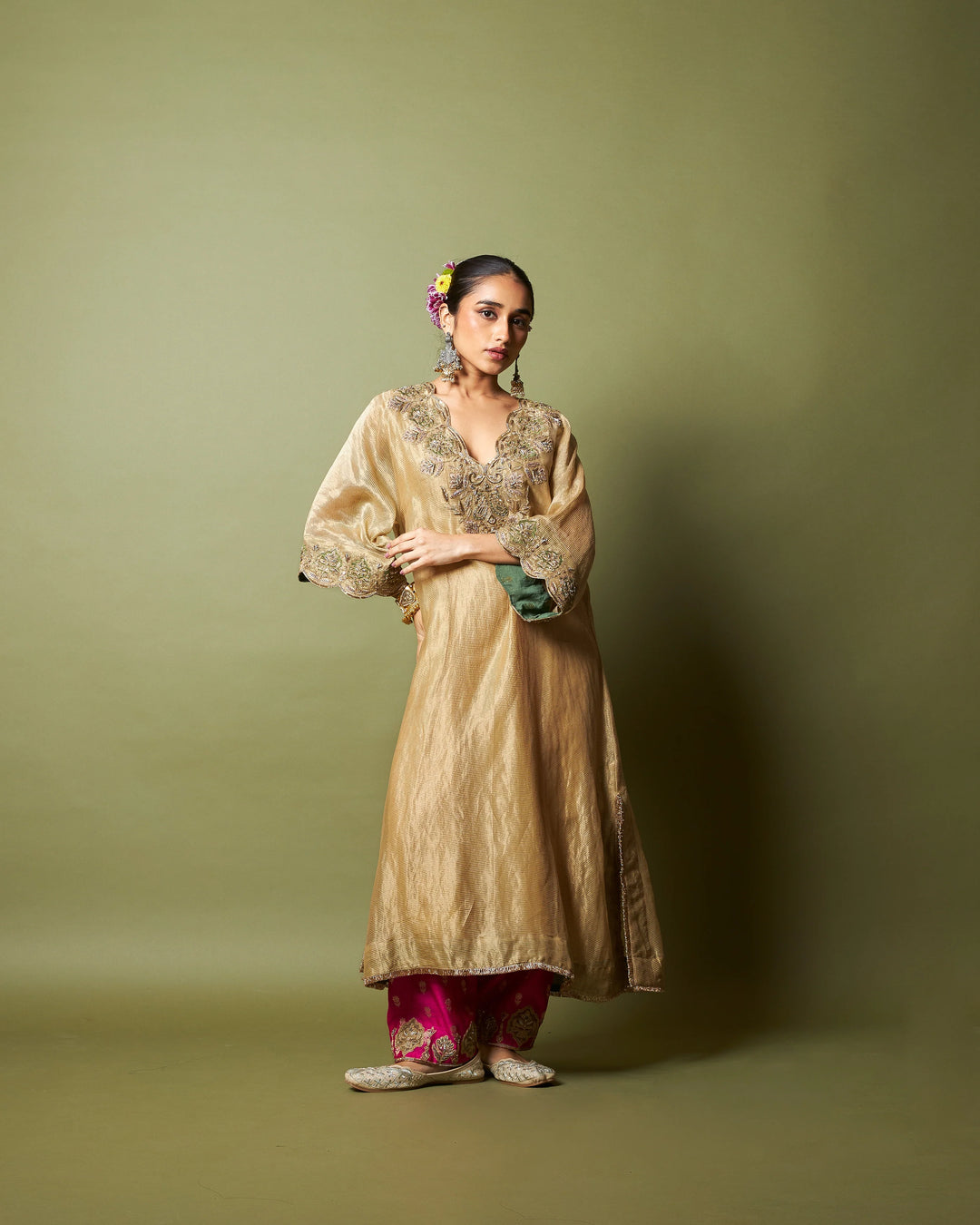 Mehtab Noor embroidered kaftan set