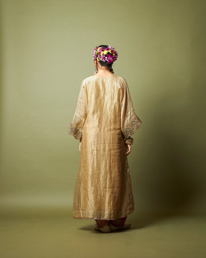 Mehtab Noor embroidered kaftan set