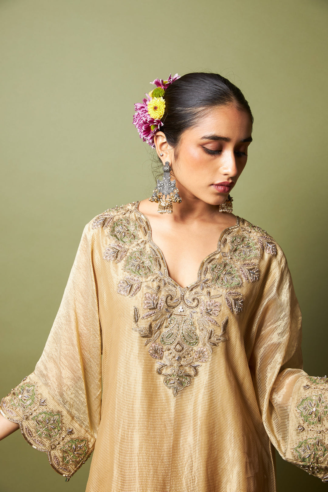 Mehtab Noor embroidered kaftan set