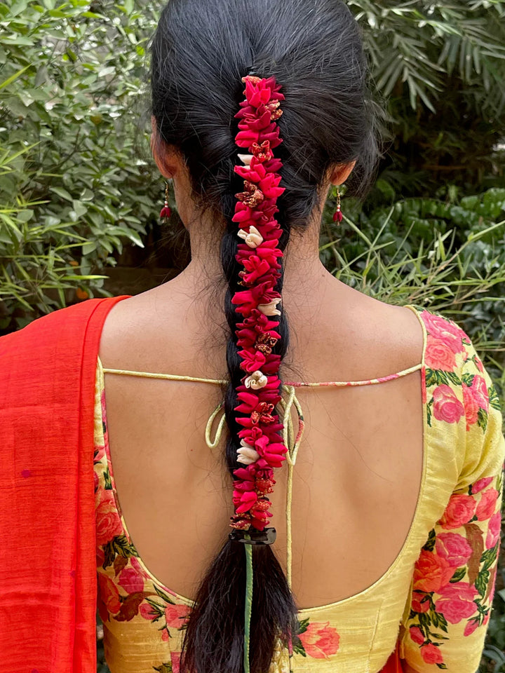 Maroon Multi Mogra Gajra