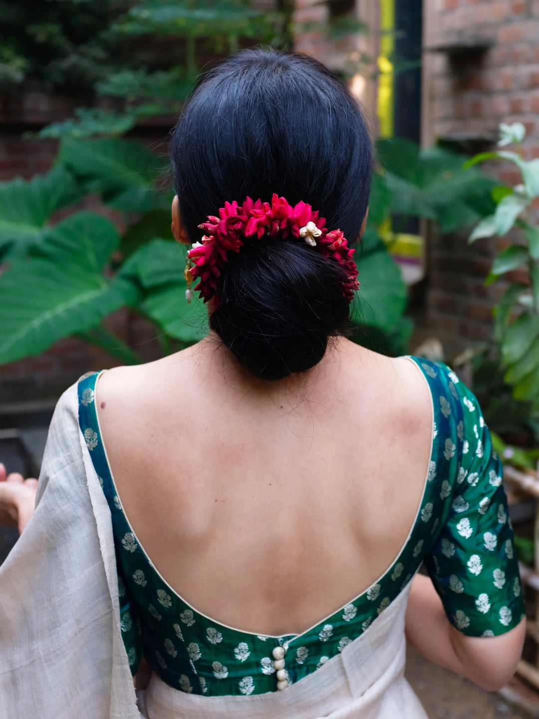 Maroon Multi Mogra Gajra