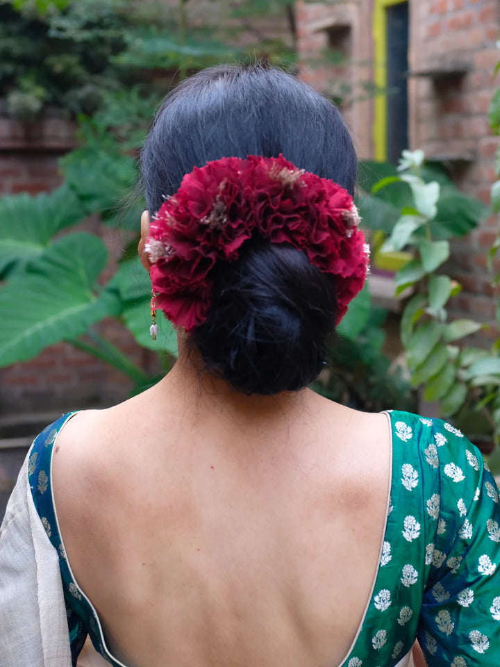 Maroon Genda Gajra