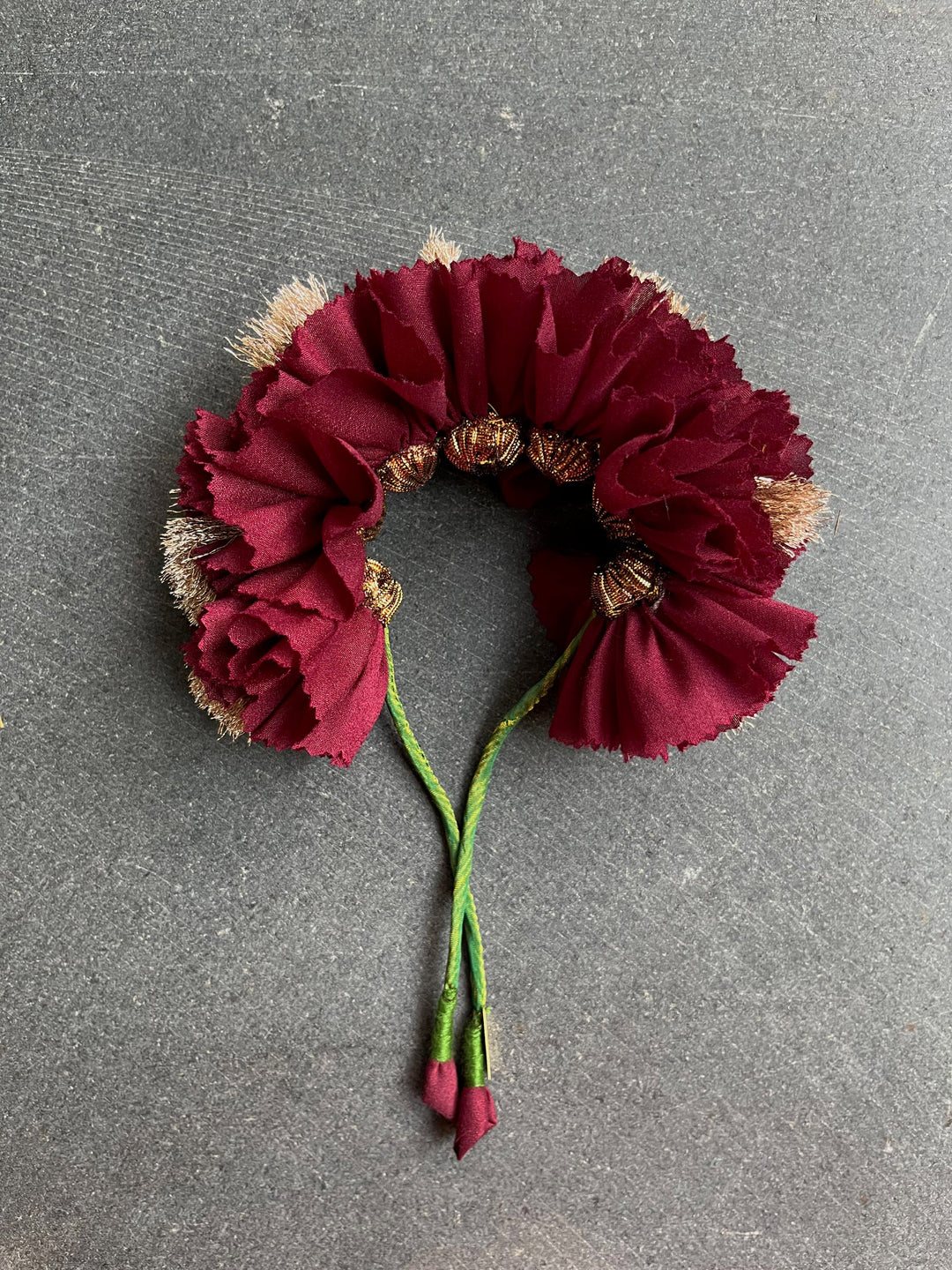 Maroon Genda Gajra