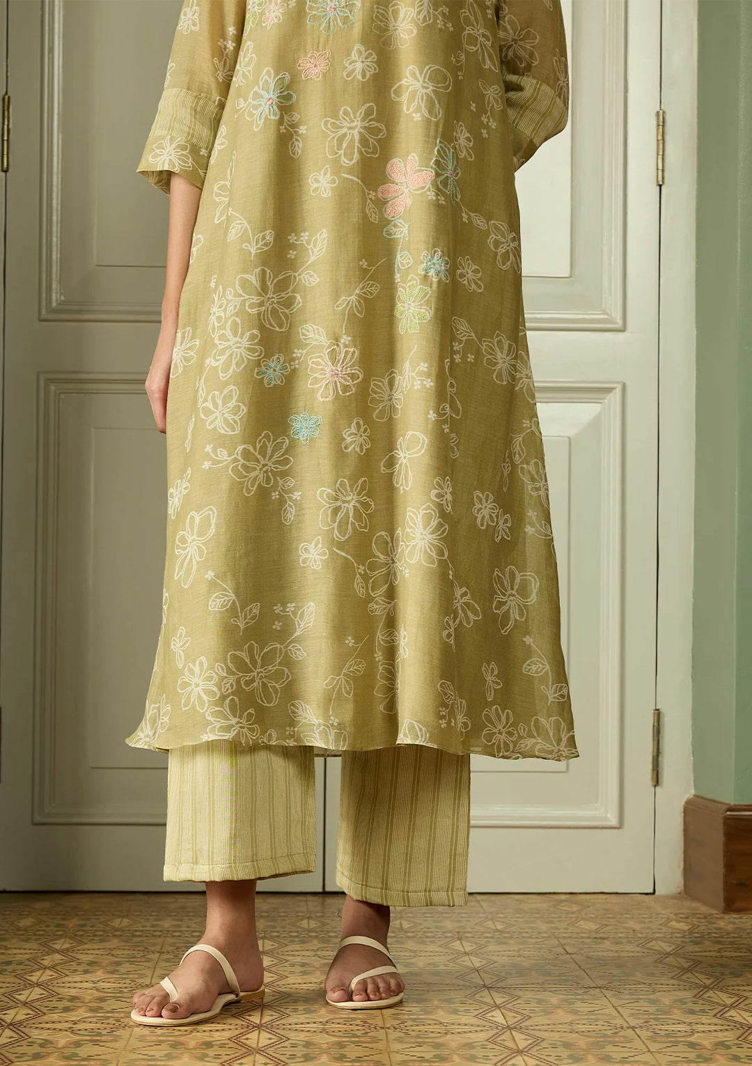 Meadow Thread Embroidered Co-ord Set