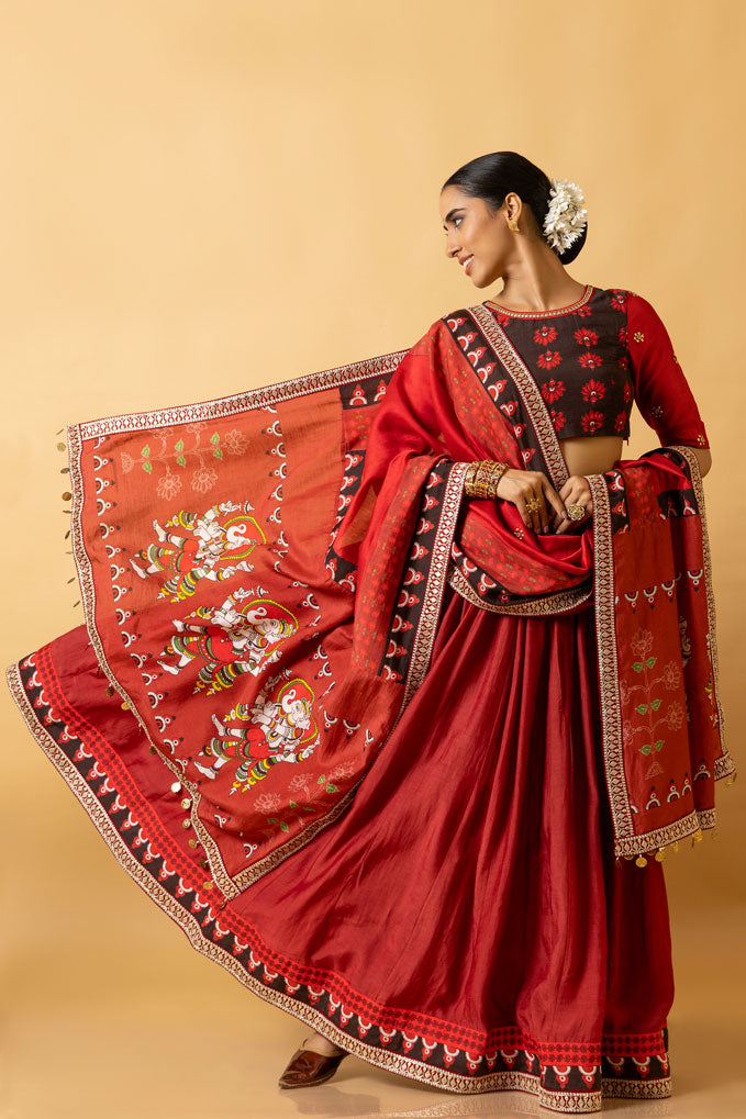 natya ganapati embroidered dupatta