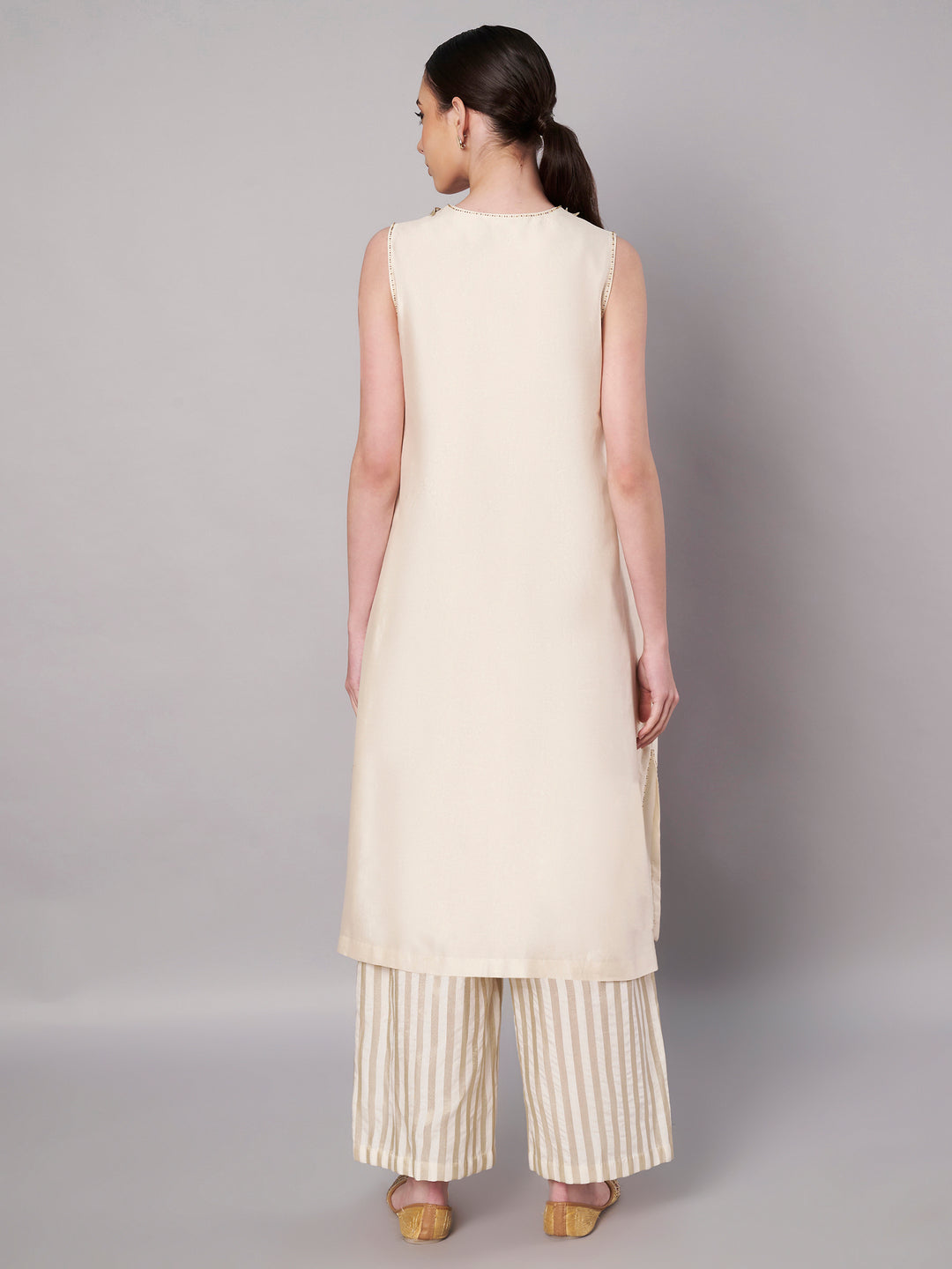 Open Bloom Kurta Set - Ivory