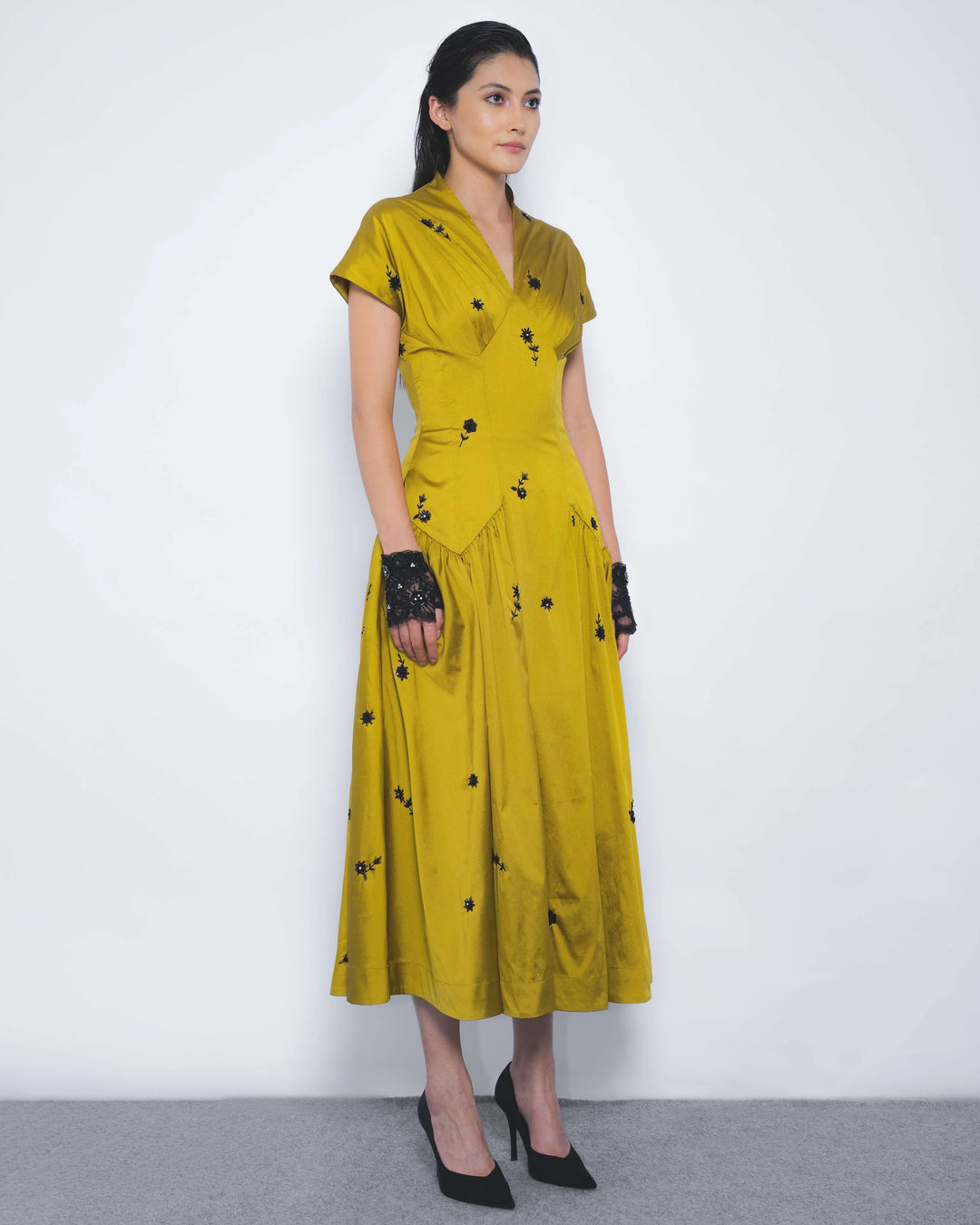 Oka Midi Dress