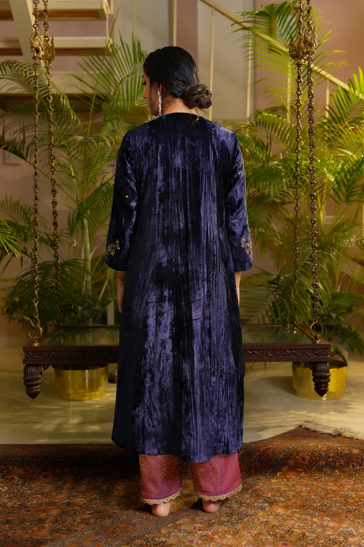 royal blue velvet hand embroidered gul kurta set