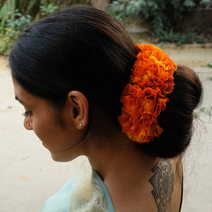 Orange Genda Phool Gajra