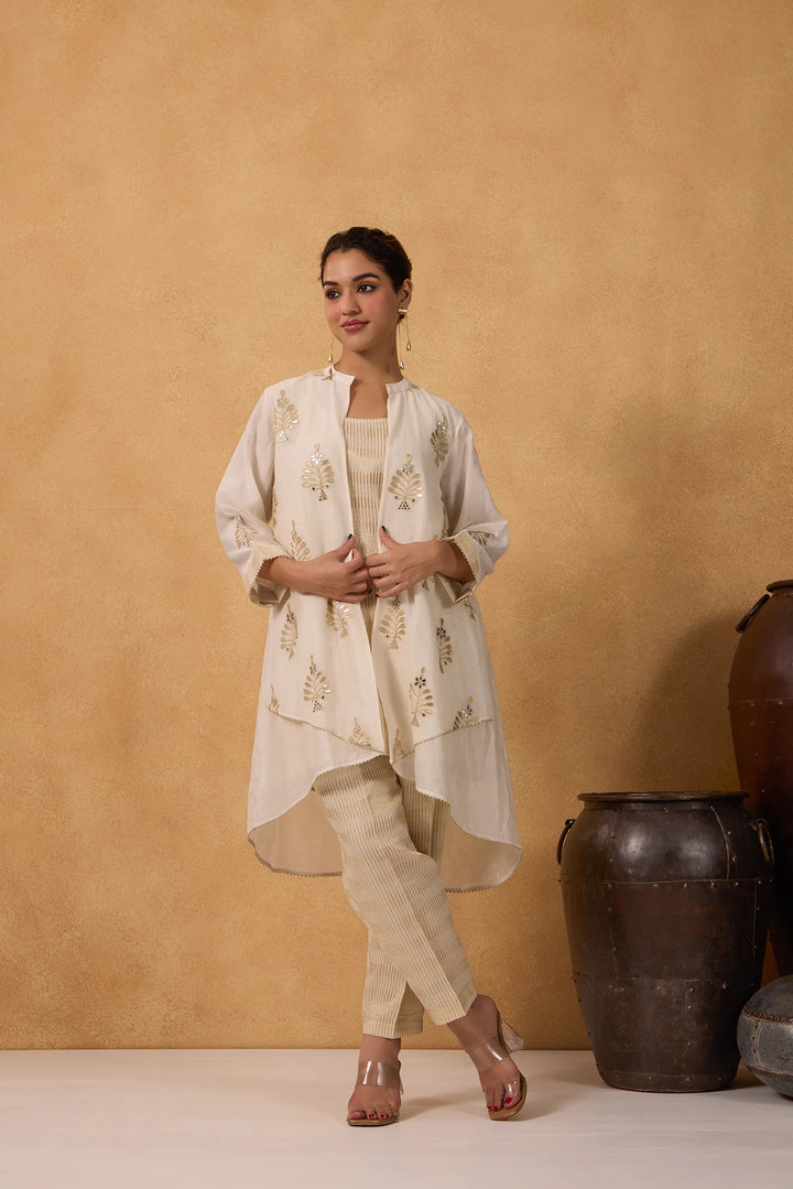 Off-White High-Low Embroidered Jacket Set with Tissue Inner and Pants
