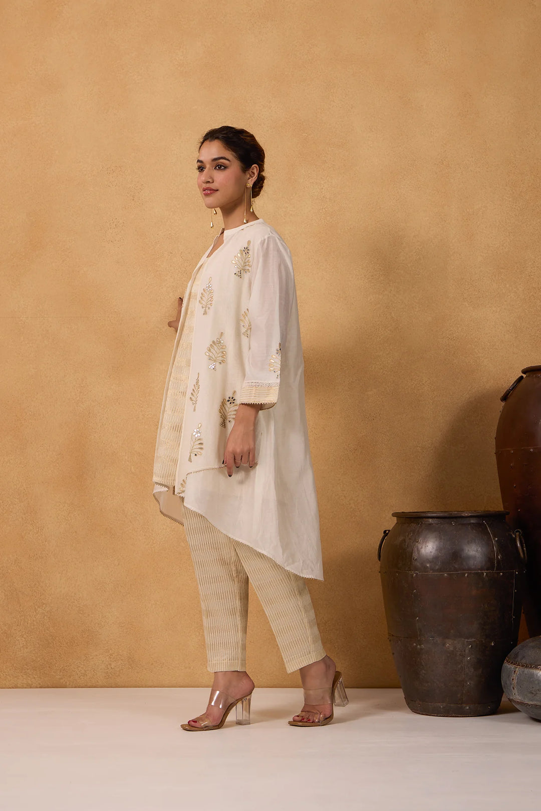 Off-White High-Low Embroidered Jacket Set with Tissue Inner and Pants
