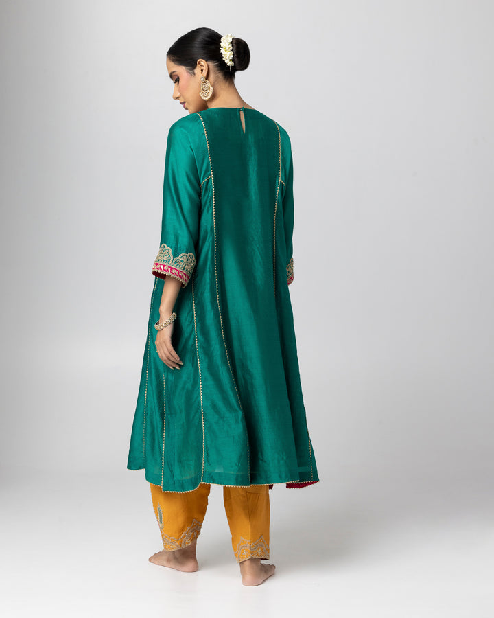 green silk chanderi embroidered kurta