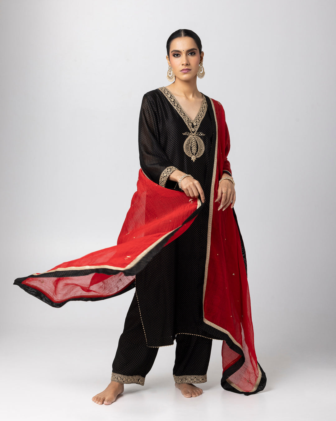red chanderi mull embroidered dupatta
