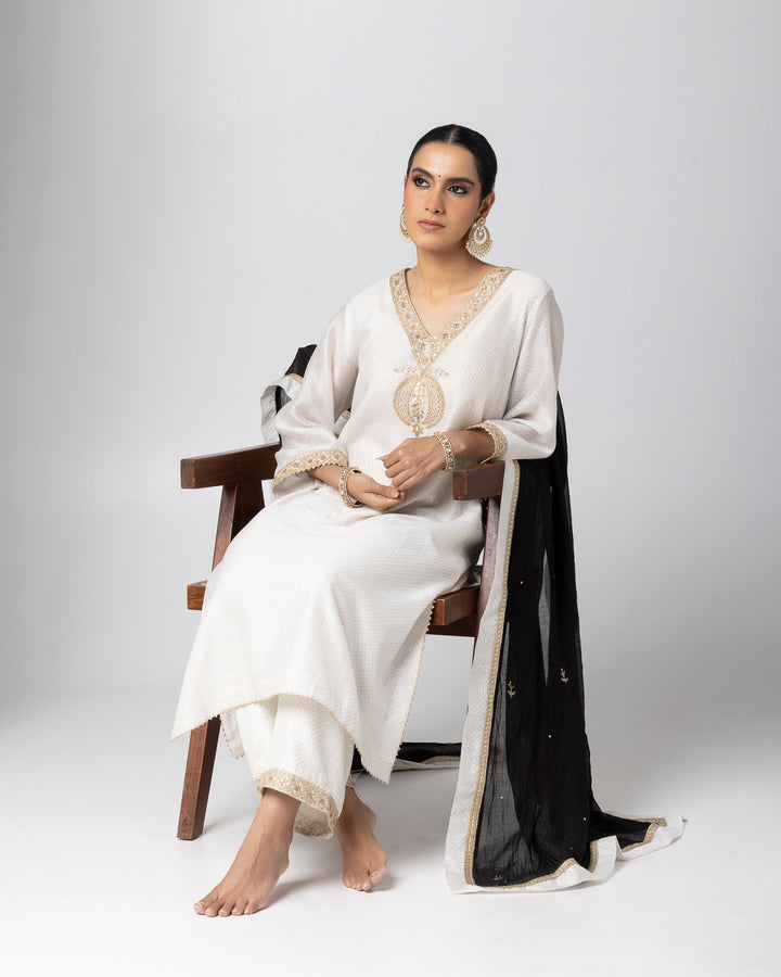 white silk chanderi embroidered and printed kurta with cotton silk pant and chanderi mull dupatta