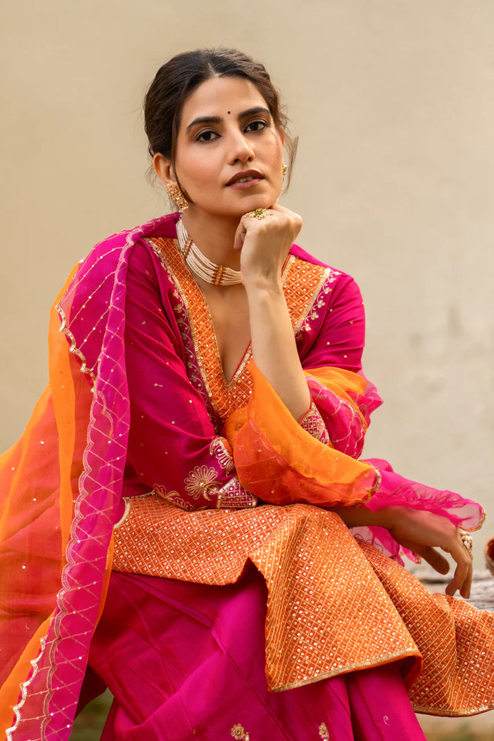 Pink Aari Sequinns Straight Kurta Set