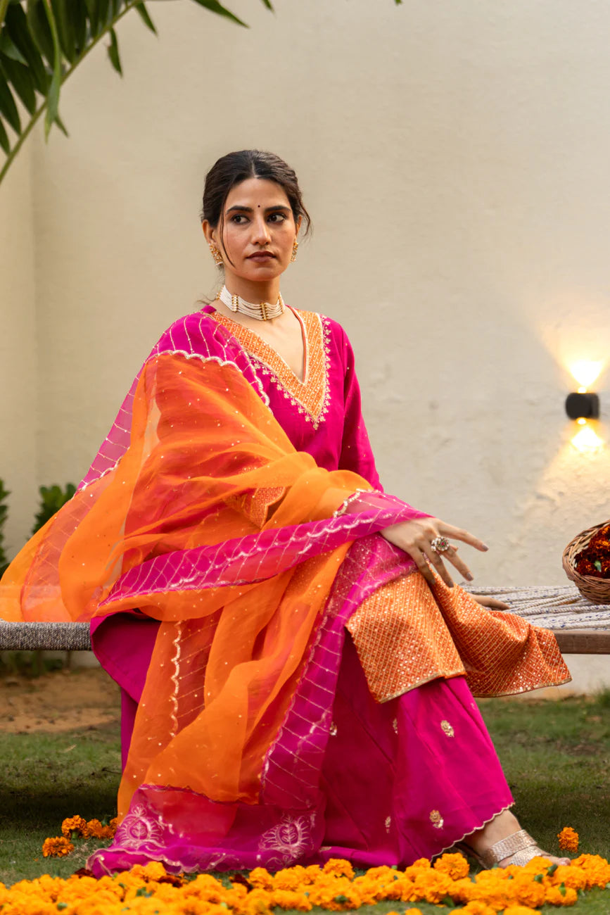 Pink Aari Sequinns Straight Kurta Set