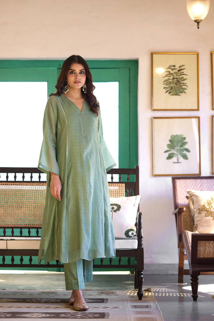 Purvai Dhoop Chaon Kurta Set