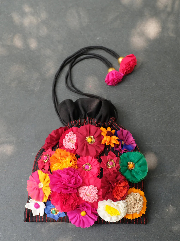 Black Phulwari Potli