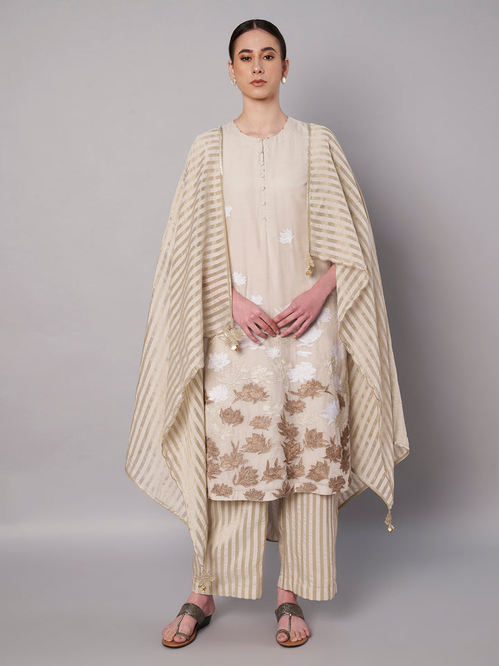 Petal Promise Kurta Set - Ivory