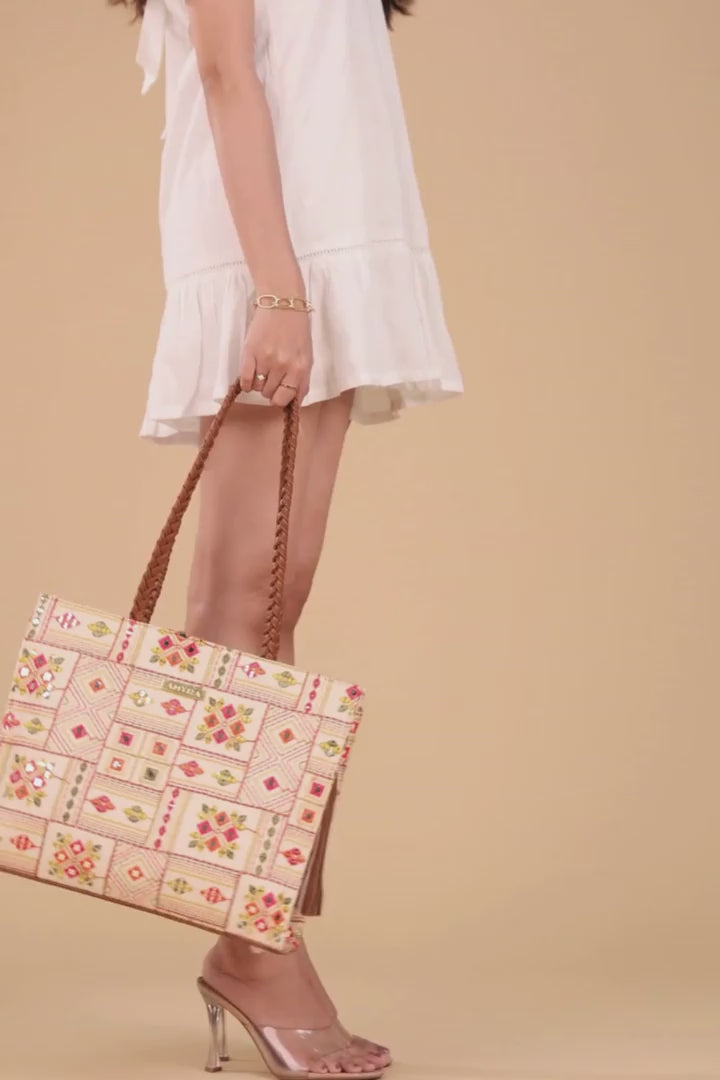 ziana embroidered multicolor box tote bag