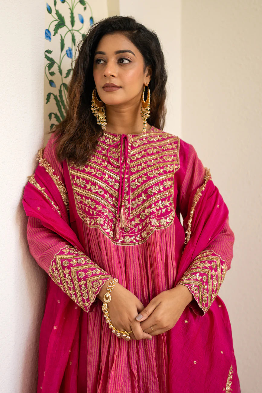 Pink tissue centre gathered suit set