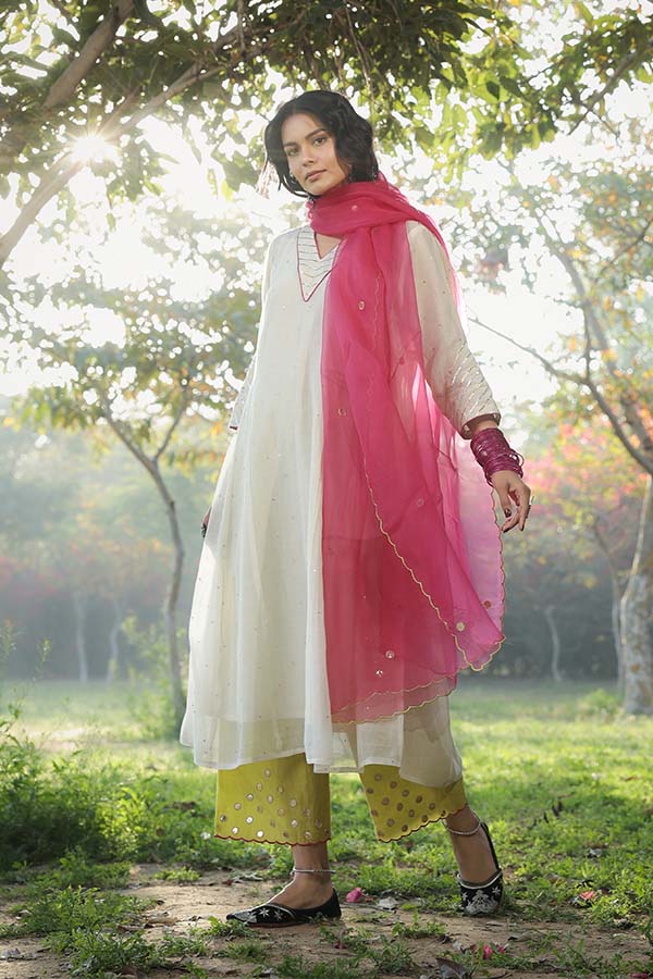 Pearl White Sequinn Side Panel Kurta Set