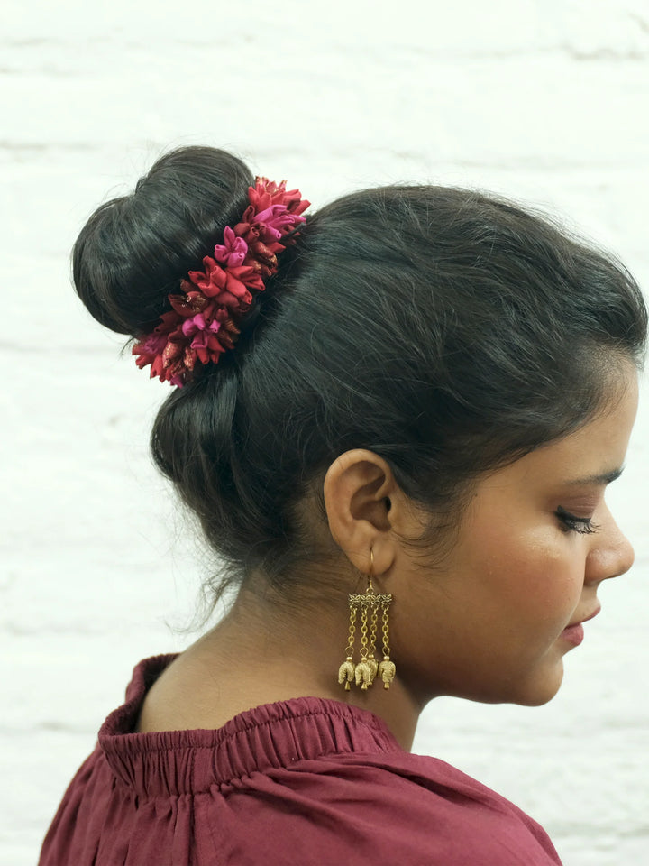 Red Multi Mogra Rubber Band
