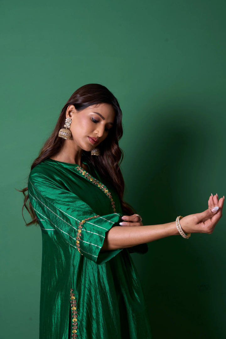Radiance Emerald Kurta (Set of 2)