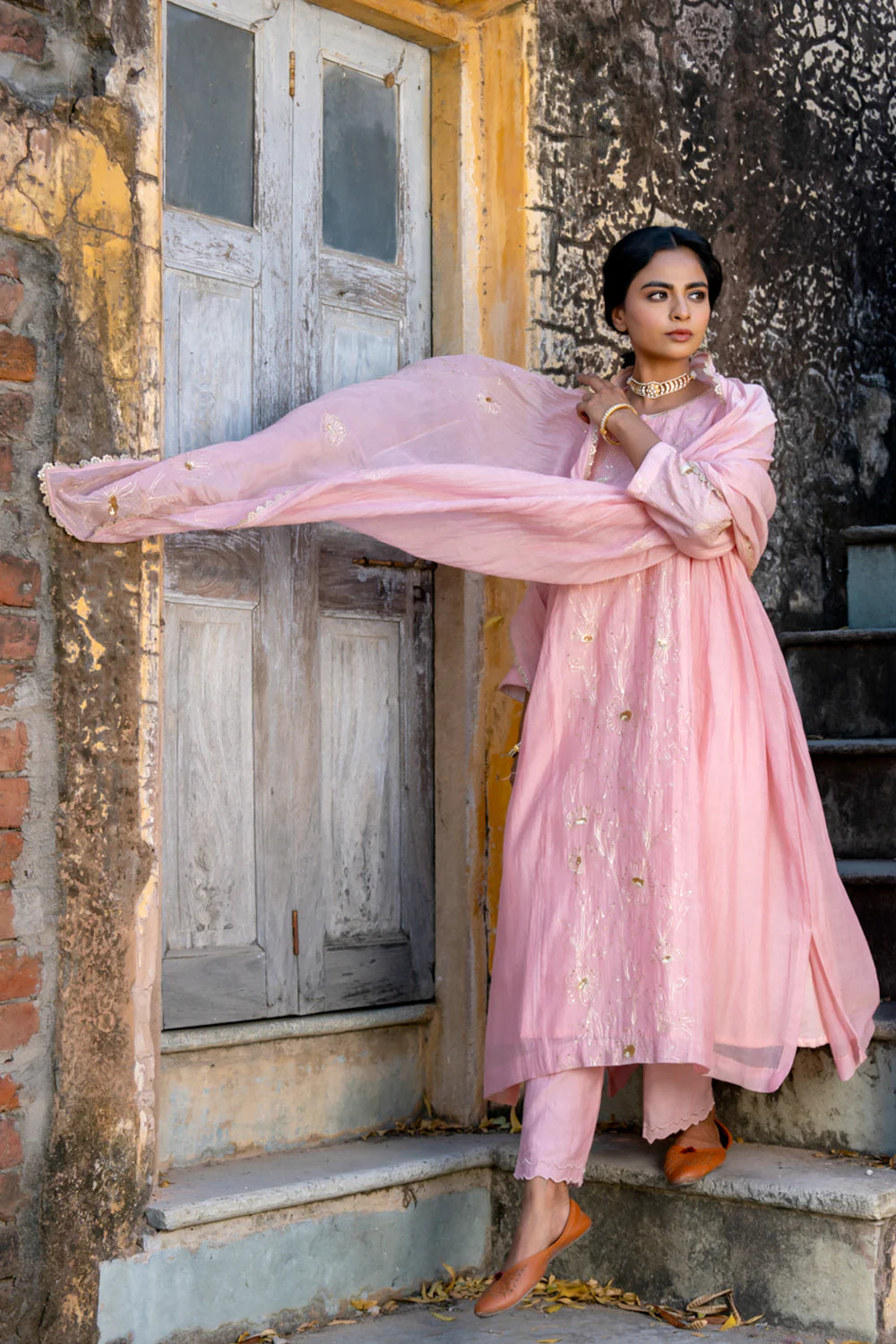 Rose Gold Floral Jaal A-line Kurta Set