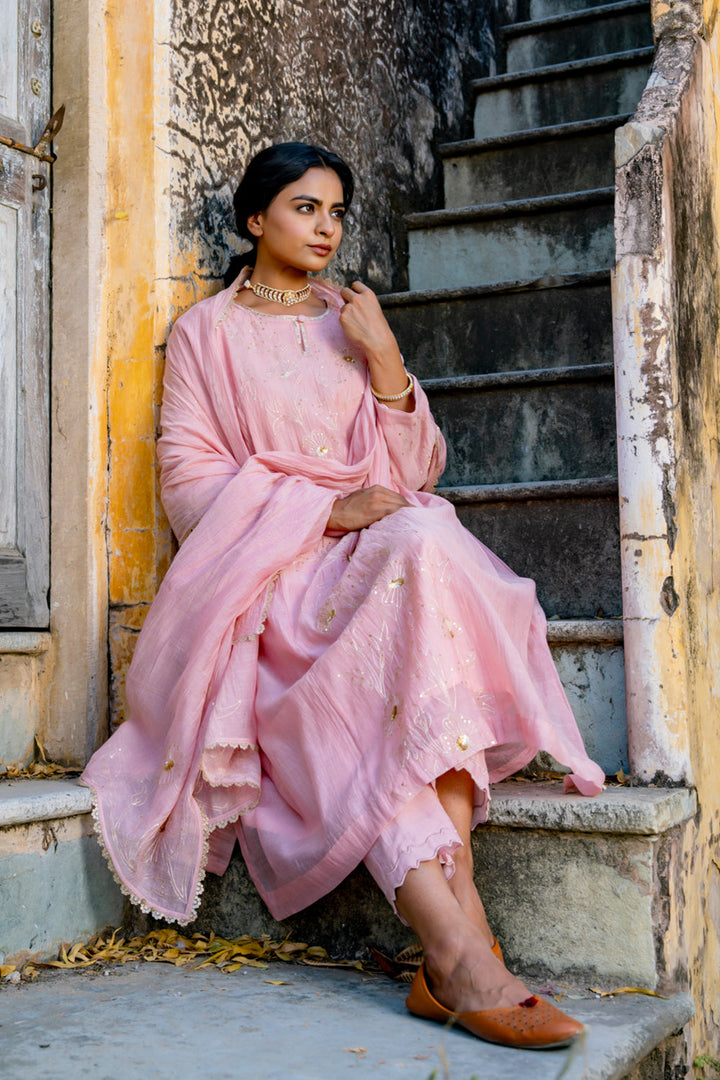 Rose Gold Floral Jaal A-line Kurta Set