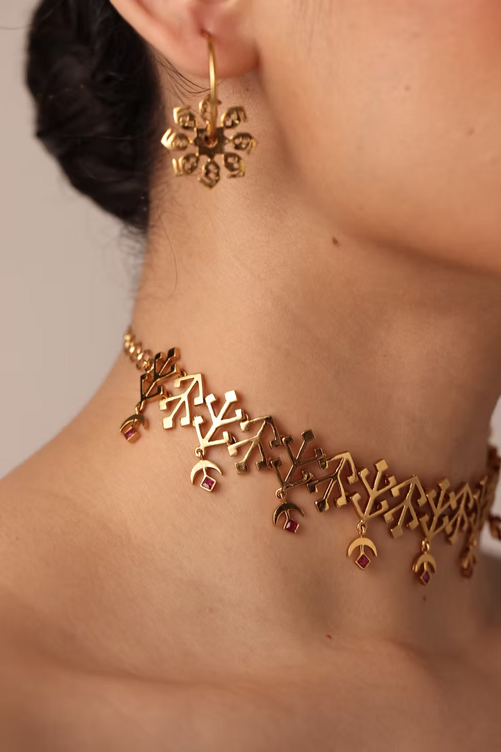 Rupsi Choker