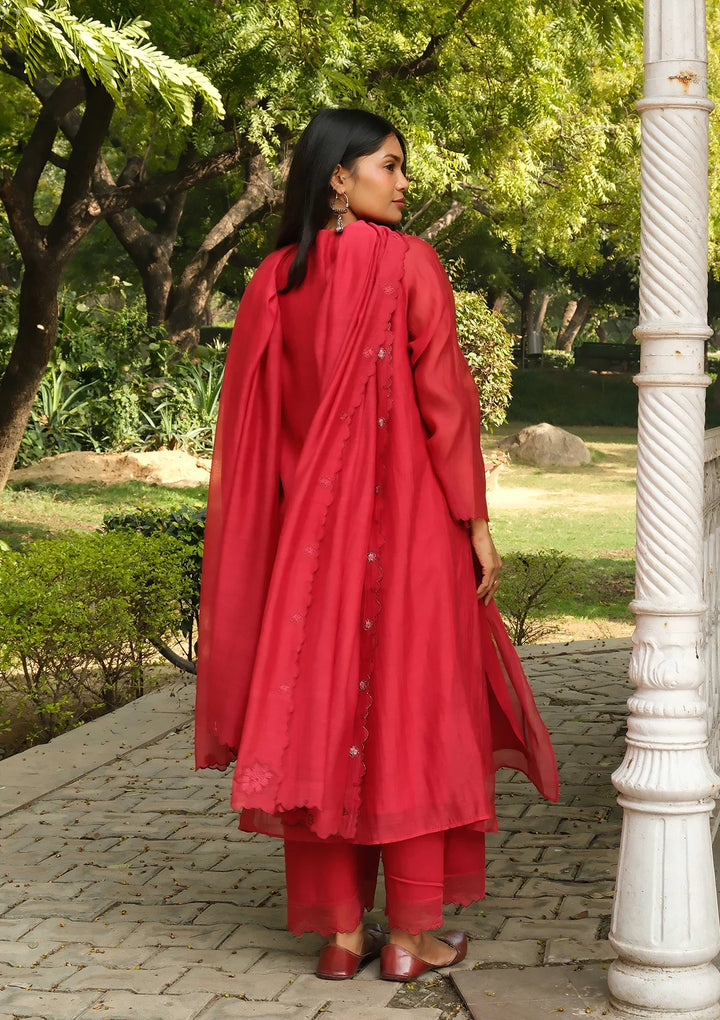 Scarlet Floral Threadwork Kurta Set