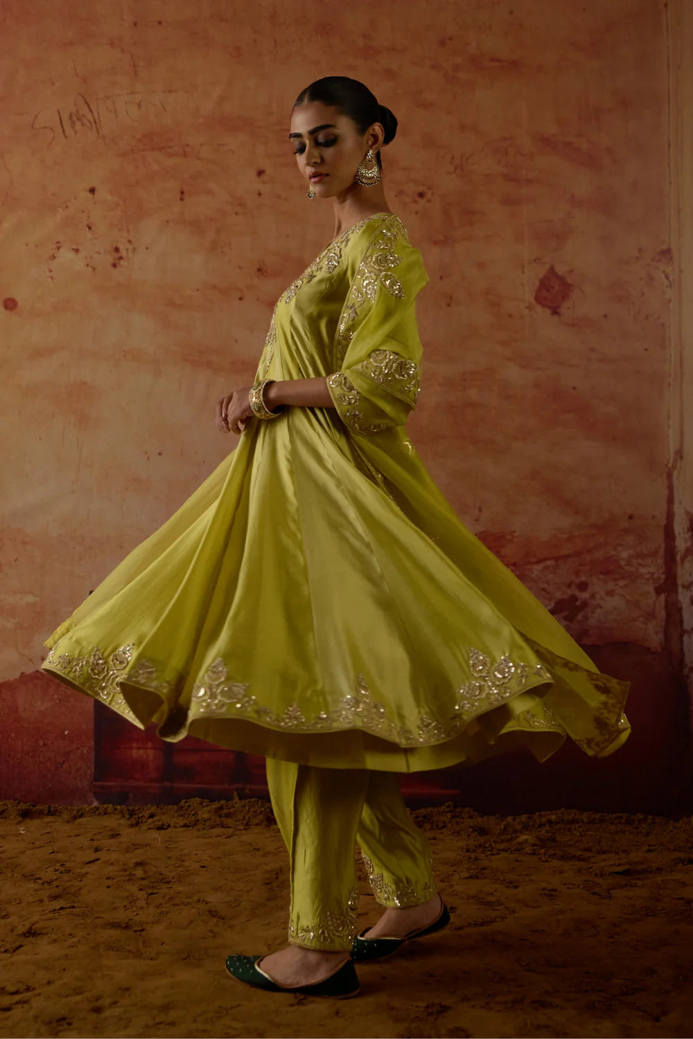 Shehnaaz Anarkali Set