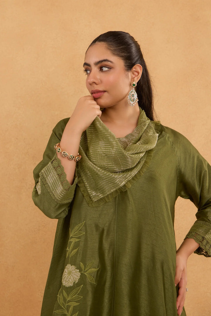 Silk Asymmetric Side Embroidered Cowl Tunic Set in Forest Green