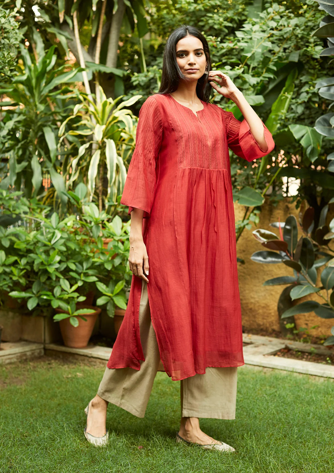 Scarlet Tagai Work Kurta Set