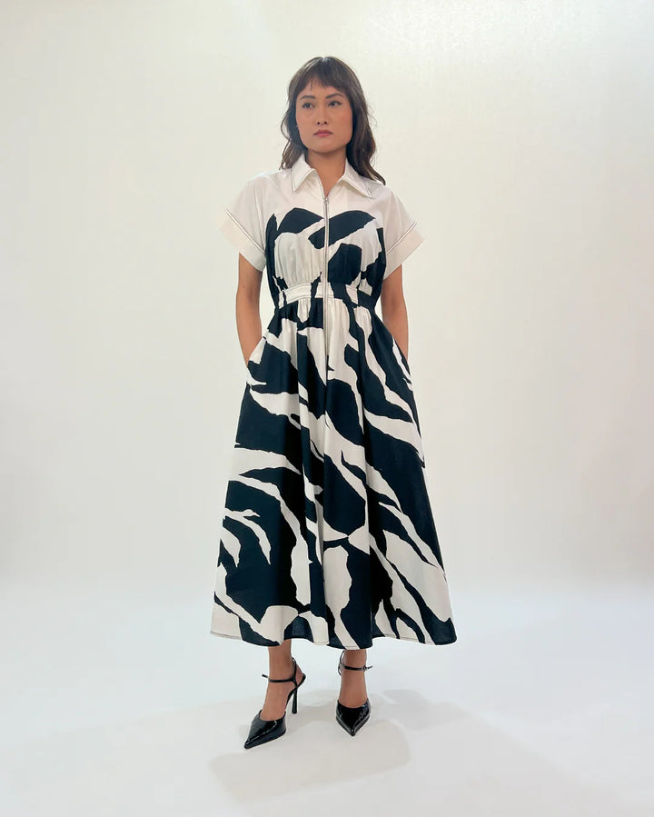 Stream cup zip dress