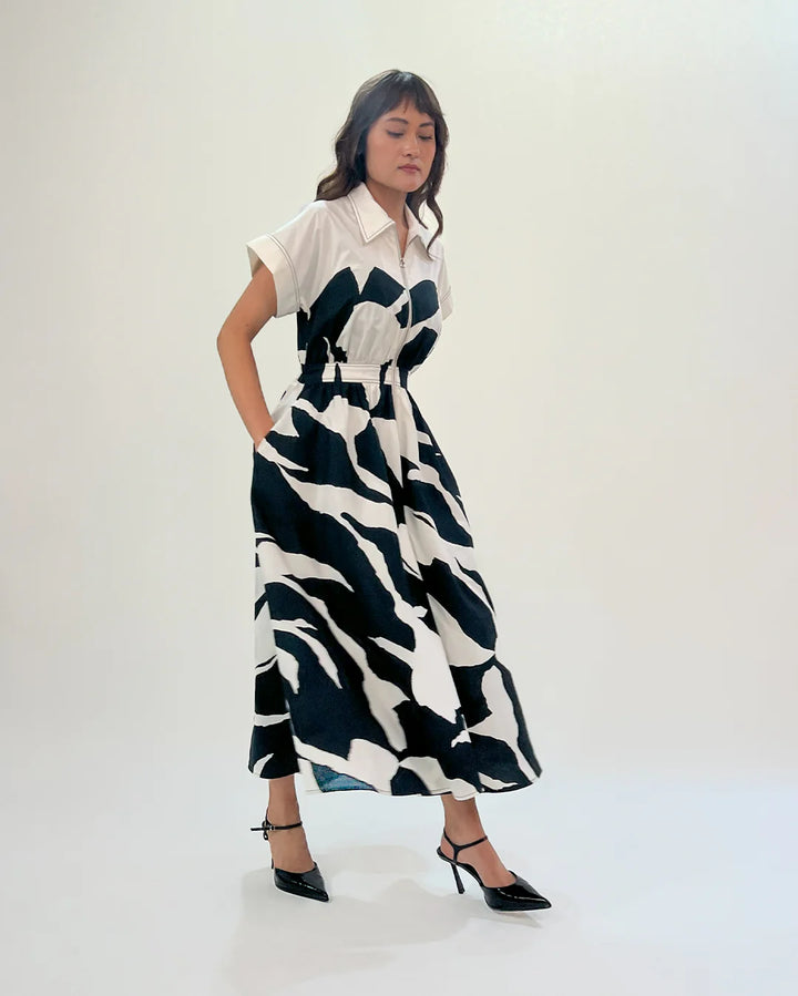 Stream cup zip dress