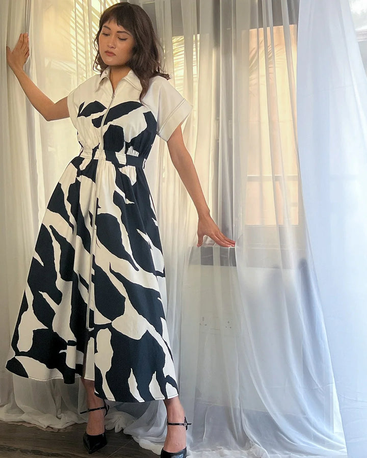 Stream cup zip dress