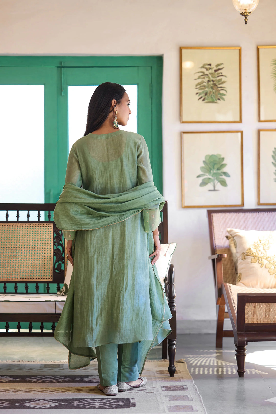 Shikha Dhoop Chaon Kurta Set