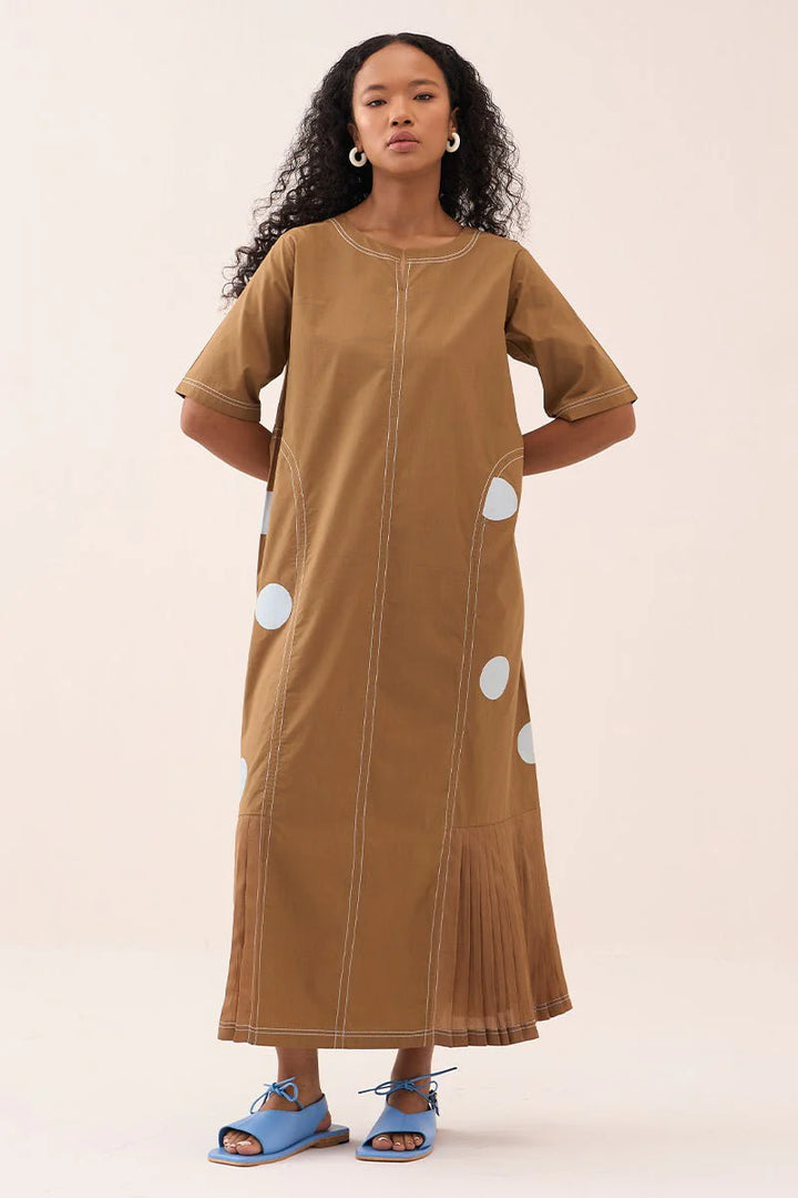 Side U-Pleat Polka Dress