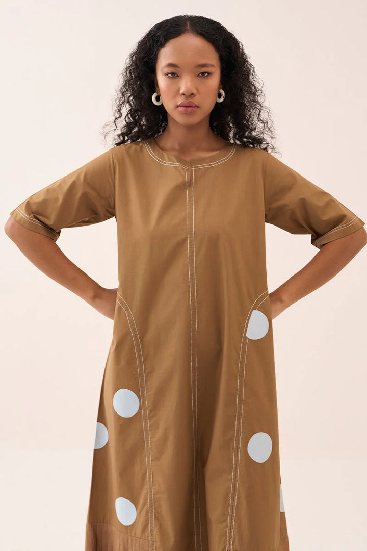 Side U-Pleat Polka Dress