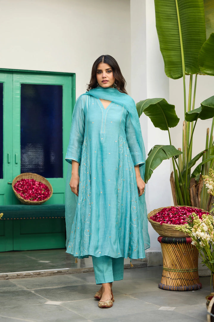 Sharmeeli Motichoor Kurta Set