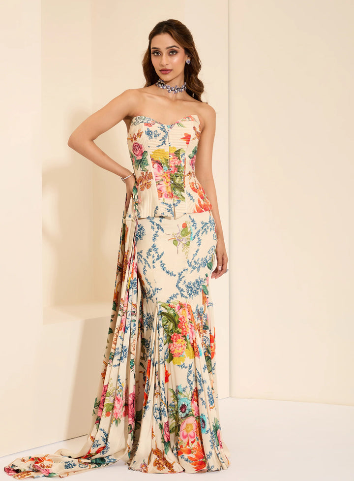 Snow Veil Corset and Drape