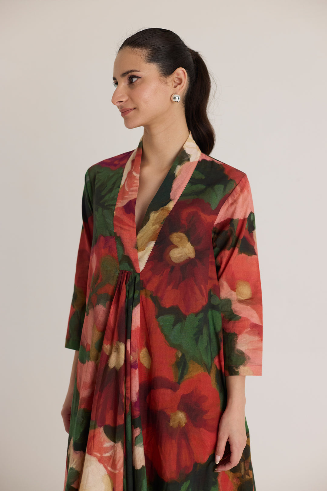 Scarlett V Neck Kurta Set