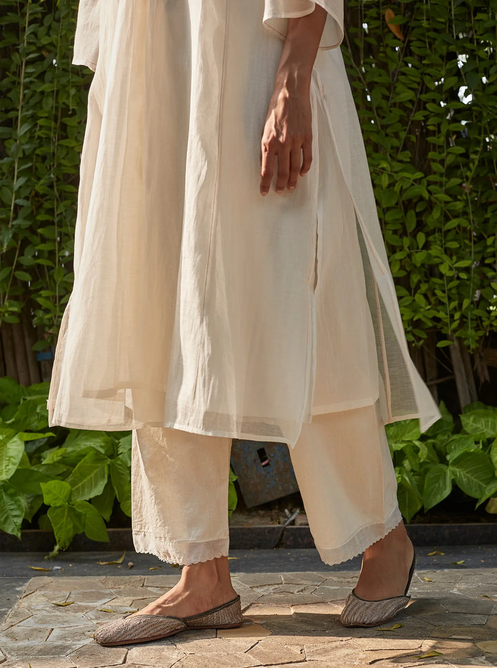 Ivory Tagai Bandhani Kurta Set