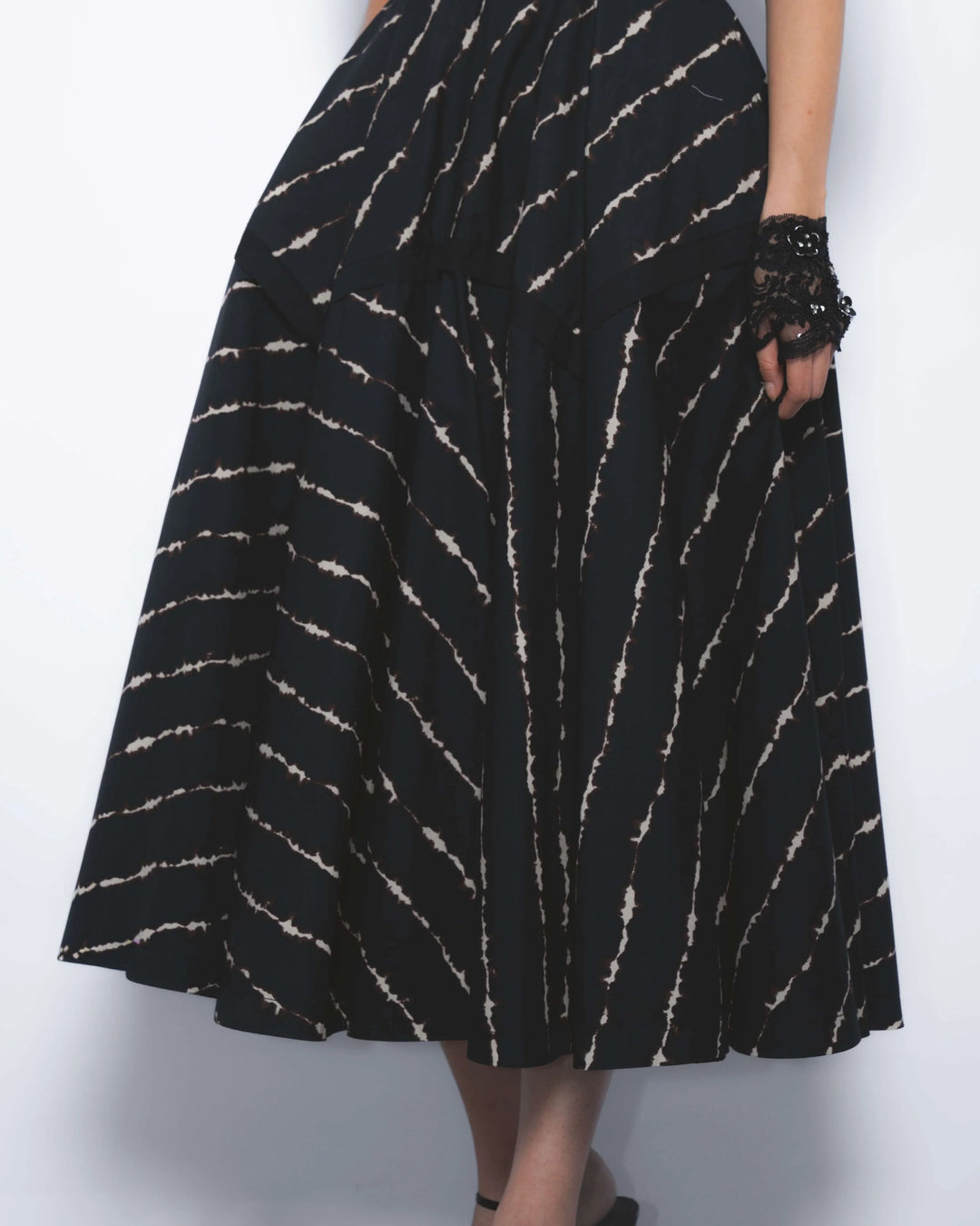 Thalia Dress in Spina Print
