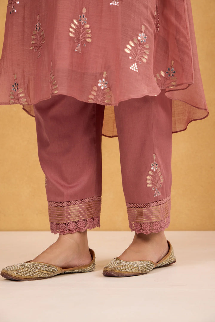 Tea Rose Gota Embroidered Chanderi Kurta Set