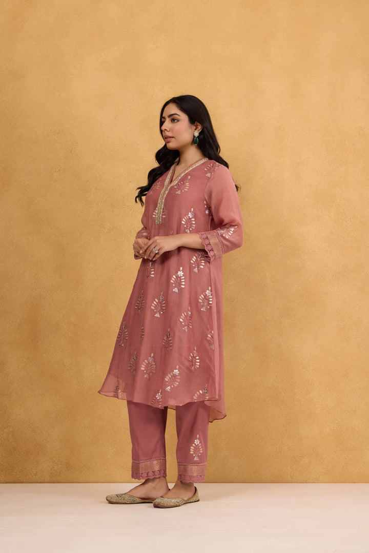 Tea Rose Gota Embroidered Chanderi Kurta Set
